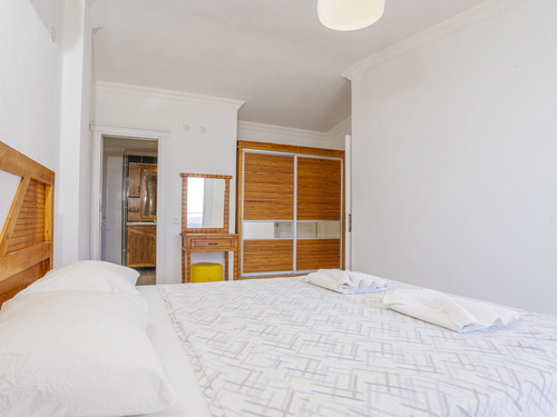 gece  -  Kasım
  | Kalkan Üzümlü'de Deniz Manzaralı 8 Kişilik Muhafazakar Villa